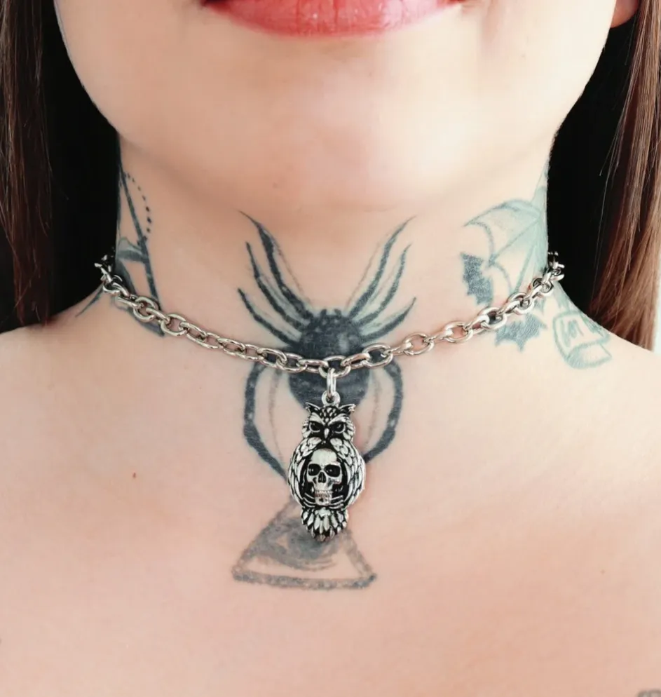 Choker Corrente Coruja Riot! Prateado
