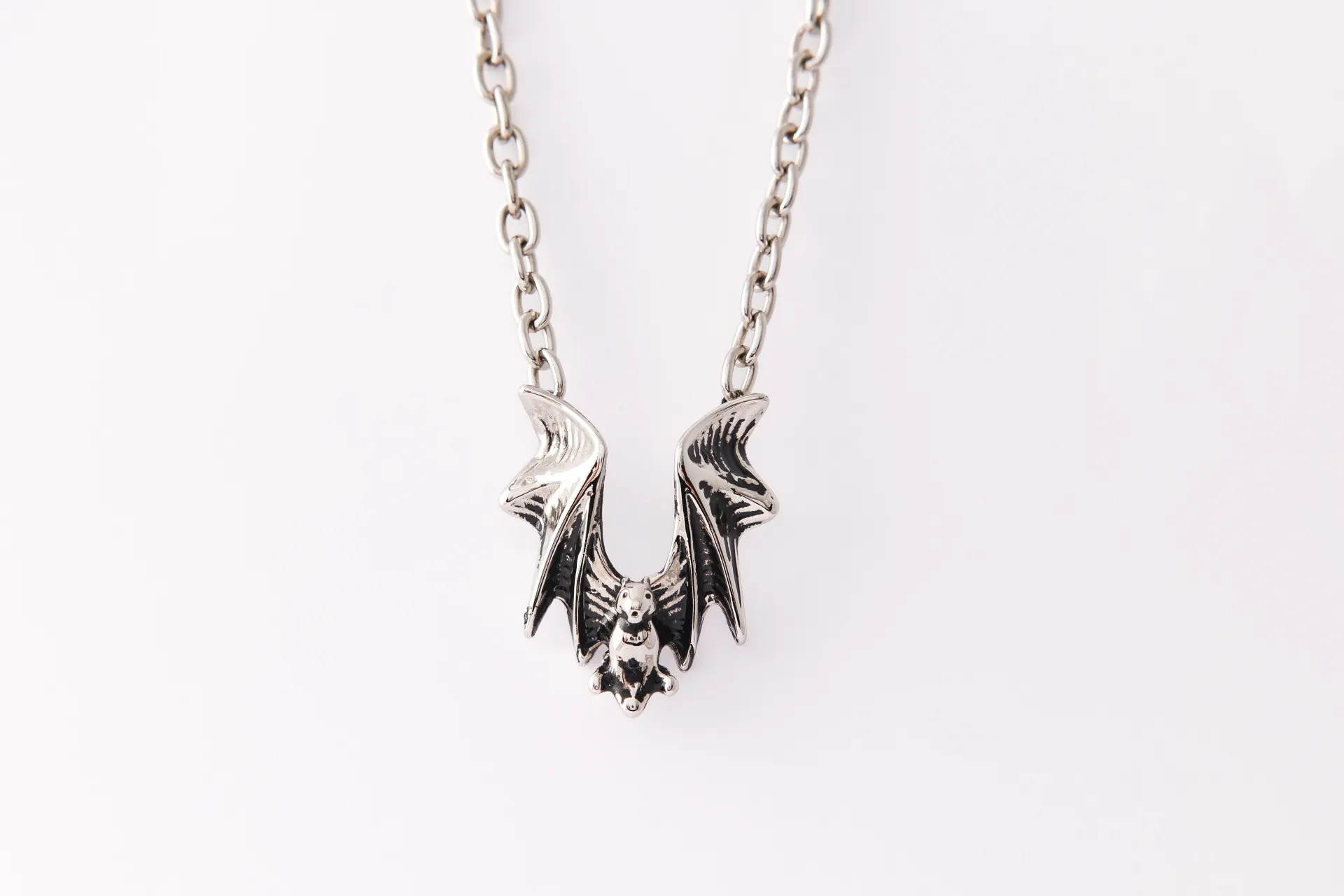 Choker Corrente Bat Prateado